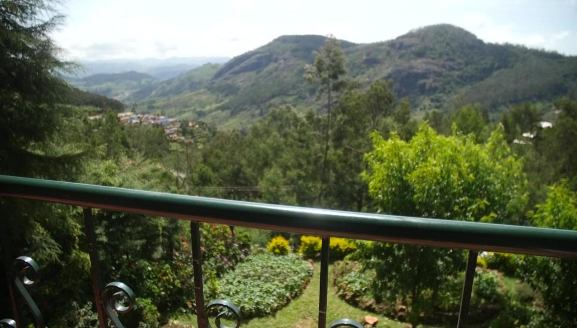 Bed and Breakfast Stumpfields à Ooty Extérieur photo